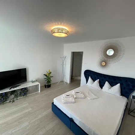 Garsoniera2-studio Oxygen-40mp Nou ! Direct In Plaminul Verde Al Parcului National ! Parcare Privata Doar Cu Rezervare In Limita Locurilor Disponibile ! Proprietate In Regim Hoteliep- Nu Are Bucatarie ! * Bukareszt
